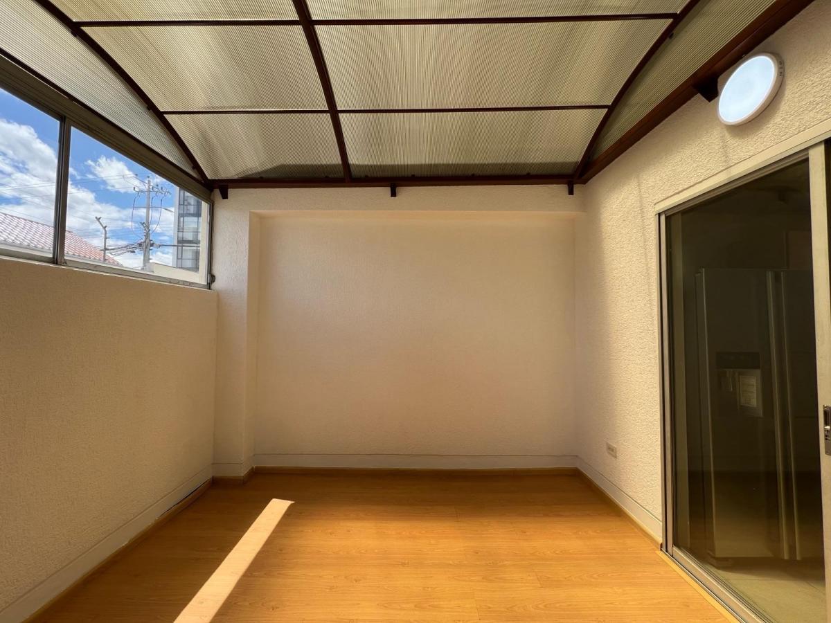 Casa Esqunera en Venta Ponceano Alto — imagen 3