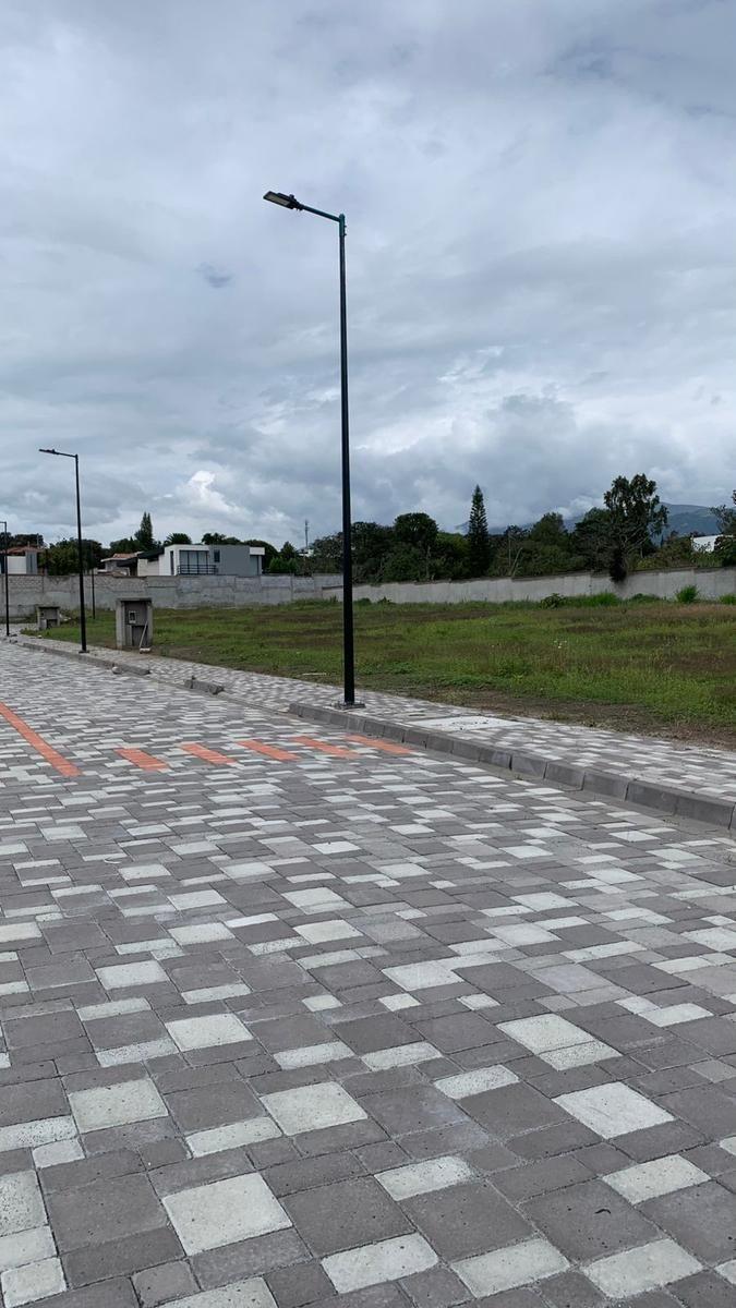 Terreno de 630 m² en Venta en Tumbaco — imagen 5