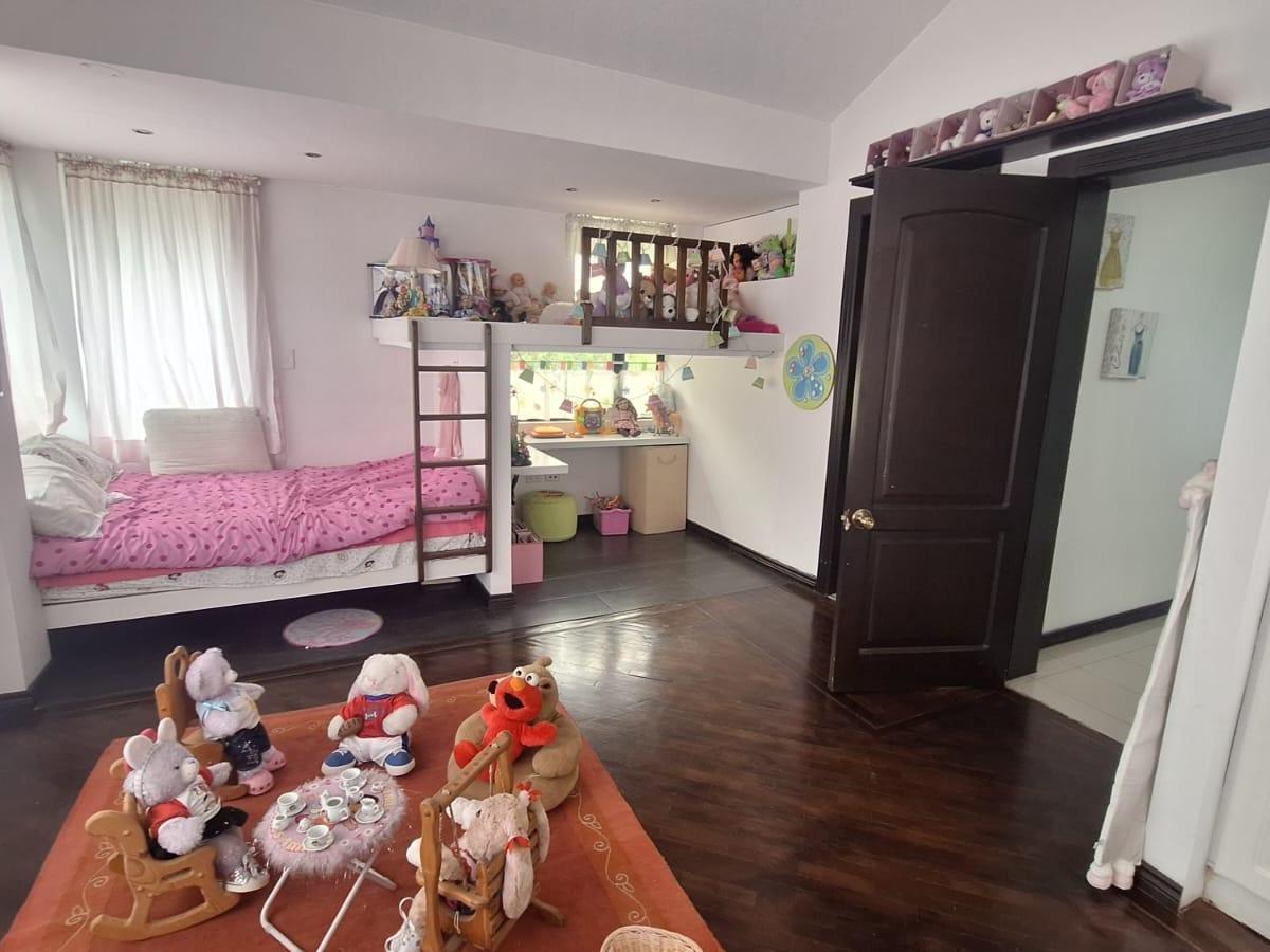 Venta Casa en Cumbaya Urbanizacion La Florencia — imagen 4