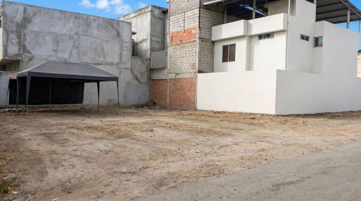 Terreno en Venta en Urbanizacion Las Crucitas, El Oro — imagen 5