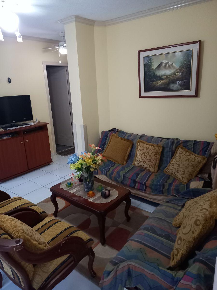 Vendo Departamento Departamento de 80 m² con 2 Dorm. en Tonsupa Sector Cabaplan — imagen 5
