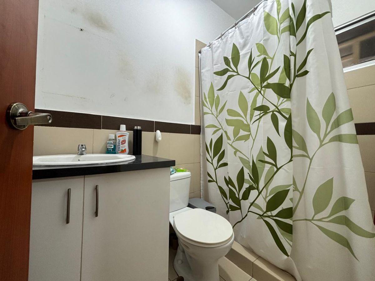 Casa en Venta Urbanizacion San Antonio - Lcorrea, Guayas — imagen 4