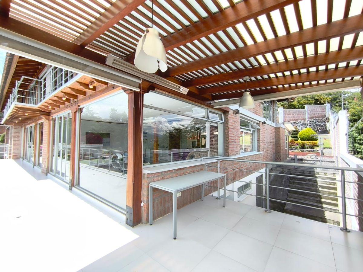 Se Vende Casa de 3 Dorm. en 5.000 m² de Terreno - Tumbaco — imagen 4