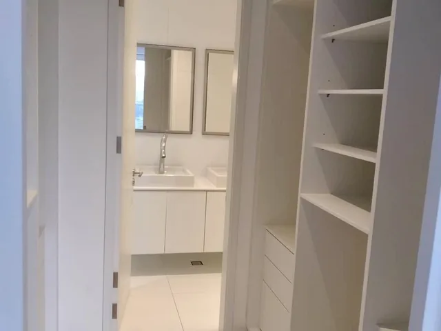 Suite de primera Edificio Yoo vista comodidad exclusividad — imagen 4