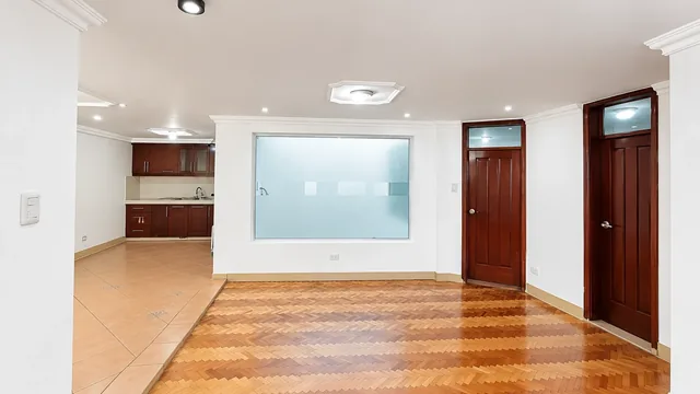 Arriendo Departamento – Sector Parque de Conocoto | 2 Dormitorios | patio privado | incluye internet — imagen 5