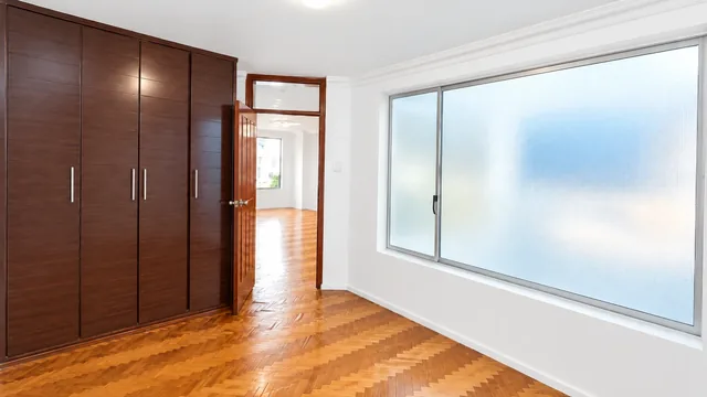 Arriendo Departamento – Sector Parque de Conocoto | 2 Dormitorios | patio privado | incluye internet — imagen 3