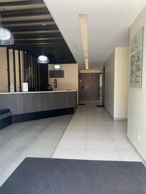 Vendo de oportunidad excelente OFICINA de 100 m2, Sector La Orellana — imagen 3
