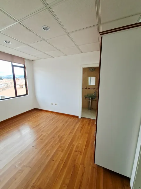 Departamento(negociable) en Puertas del sol, a una cuadra de la plaza Soleil — imagen 3