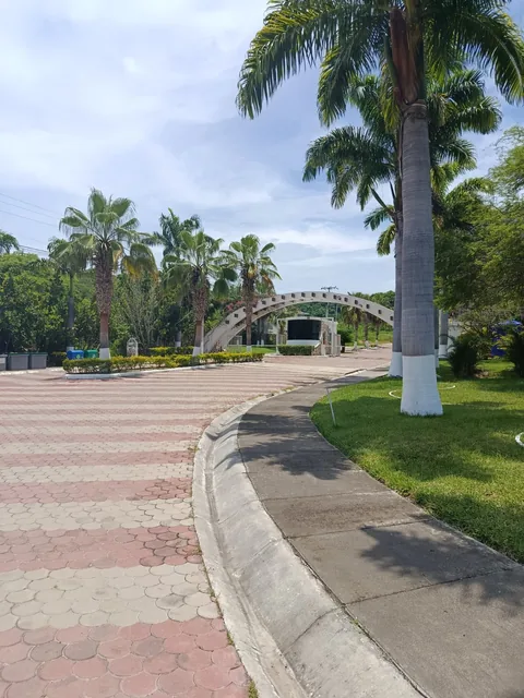Terreno 504 m² con vista al mar en urbanización cerrada – Playas — imagen 2