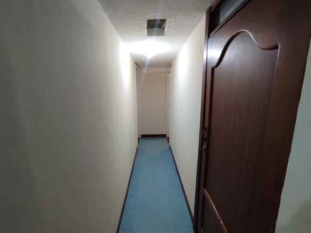 Arriendo Departamento muy confortable sector Av. Real Audiencia Norte Quito — imagen 5