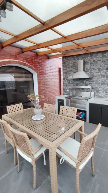 Penthouse en el Quito Tenis con amplia terraza BBQ - 3 dormitorios — imagen 3