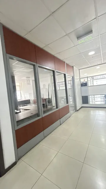 Se vende un piso de oficinas: sector Axxis-Quito — imagen 2