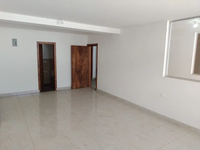 Propiedad comercial de 439 m² en venta – Sector Teodoro Gómez, Ibarra — imagen 5