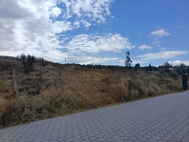 Terreno urbano en venta en Tacuri, Nayón – 8.062 m² — imagen 4