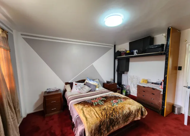 HERMOSA CASA ESTILO EUROPEO con terreno de 1,019M — imagen 2
