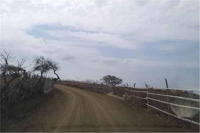 Terreno de Venta en Manta Zona Sur Santa Marianita L/f, Manabí — imagen 3