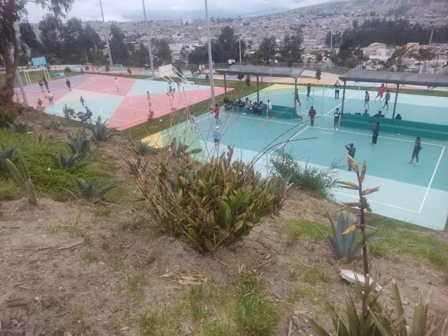 Venta de Terreno en Calderón – Sector La Tola — imagen 4