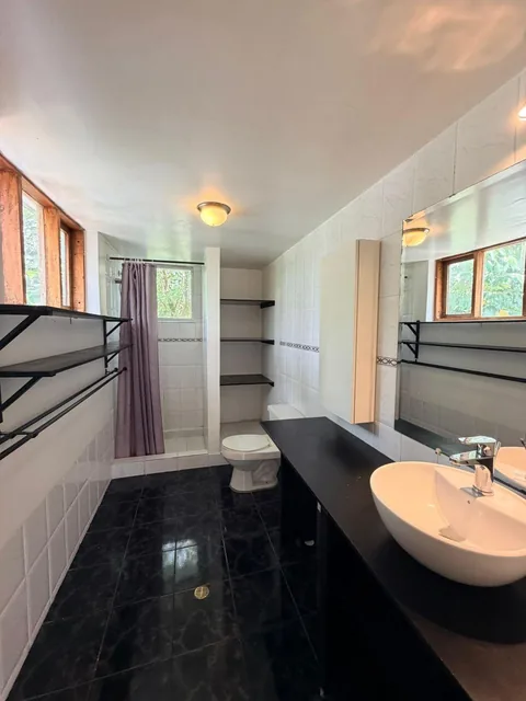 Encantadora Casa Rustica de Venta en Jacaranda — imagen 2