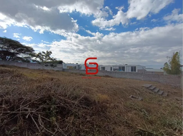 Vendo Terreno 5.325.42 m² Av Manuela Saenz Ruta Vieja Hacienda - Cumbaya — imagen 4
