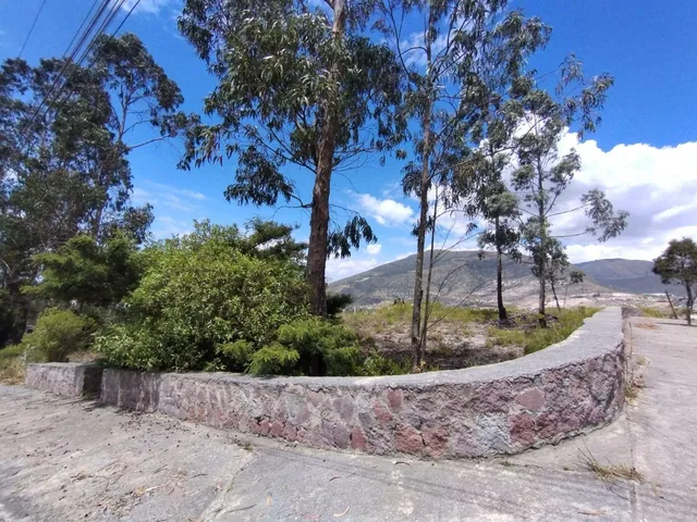En Venta Terreno Oportunidad, Urb La Marca, San Antonio de Pichincha — imagen 2
