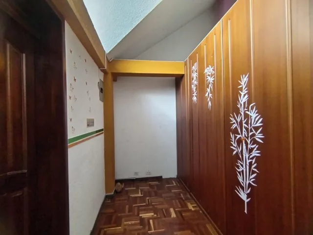 Casa Rentera con Amplia Construcción en Solanda. Provincia de Pichincha — imagen 4