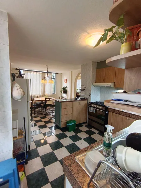 Casa Rentera y Comercial en Venta – Jorge Juan y Mariana de Jesús — imagen 5