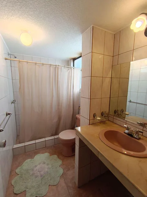 Casa Rentera y Comercial en Venta – Jorge Juan y Mariana de Jesús — imagen 2