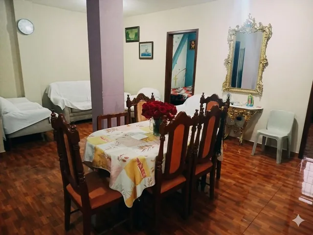 Venta Casa Rentera Quitumbe con Local Comercial — imagen 3