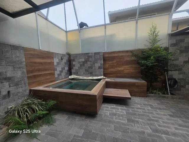 Kennedy Norte, Casa de 3 Dorm. con 250 m² en Venta, Guayas — imagen 3
