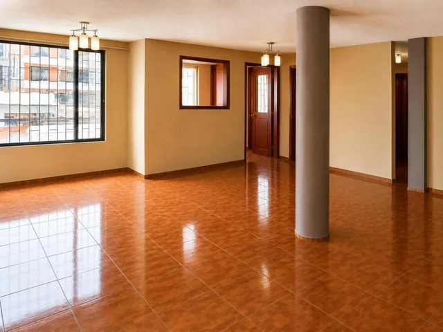 Casa Rentera en Venta – Sector Las Cuadras - 4 Departamentos — imagen 3