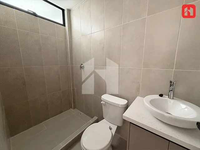 Vendo Casa Rentera en Cuenca – Sector Racar Plaza (Cc3957), Azuay — imagen 3