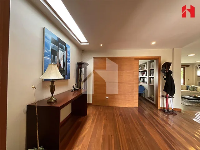 Vendo Casa en Cuenca Sector Jardines del Rio (Muñecas de Piedra) Cv3949, Azuay — imagen 2