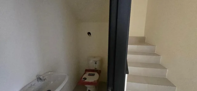 Vendo Casa La Rioja Bolonia 4 Dorm. 3 Baños Estrene, Guayas — imagen 2