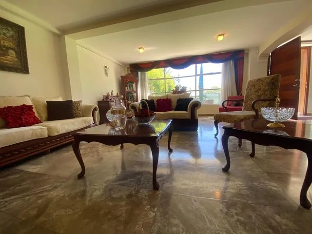 Tanda Vendo Casa Independiente 395 m² Construcción, Terreno 706 m² 5 Dorm. — imagen 5