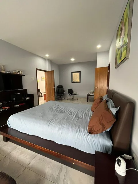 Departamento de Venta en Los Ceibos Urbanización Santa Cecilia, Guayas — imagen 2