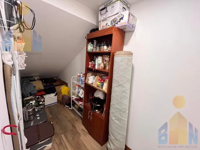 Departamento de Lujo de Venta en San Juan de Cumbayá — imagen 4