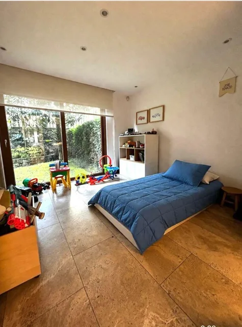 Exclusivo Departamento Tipo Casa con Jardín Privado en Cumbayá | Diseño Londoño — imagen 3