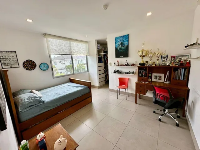 Lindo Departamento con Amplia Terraza Cerca de Todo, Guayas — imagen 3