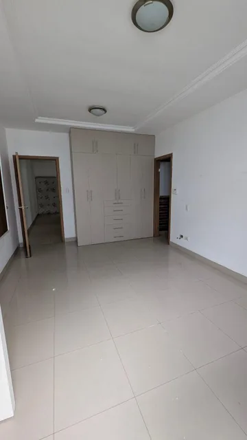Vendo Dpto Colinas de Los Ceibos con Patio, Guayas — imagen 3