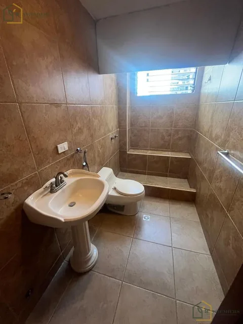 Departamento de Venta en Av González Suárez — imagen 3