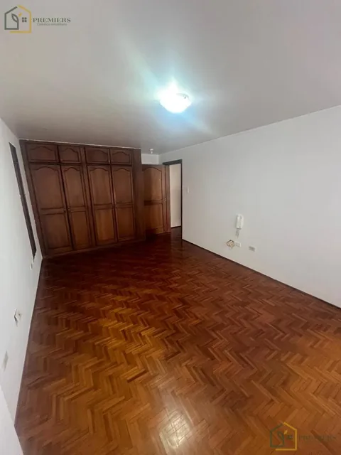 Departamento de Venta en Av González Suárez — imagen 2