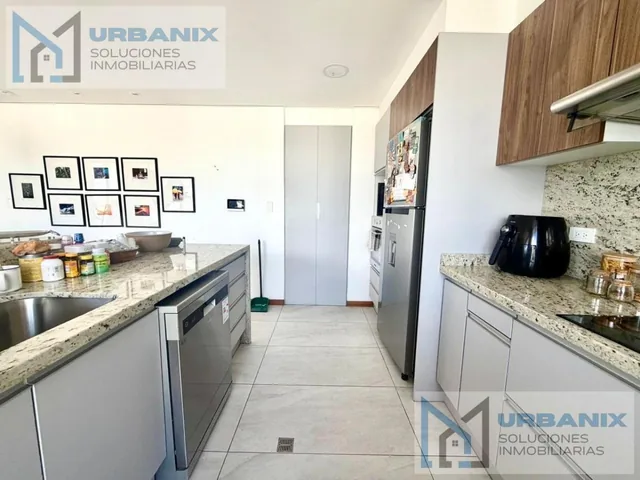 Departamento en González Suárez — imagen 3