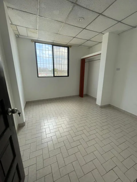 Vendo Casa en Salinas Cerca Al Paseo Shopping y a La Playa de Puerto Lucia — imagen 2