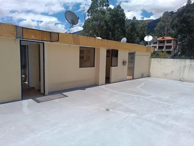 Venta Departamento PH 5 Habitaciones 2 Parqueaderos 600 m² en Iñaquito Alto Quito — imagen 4