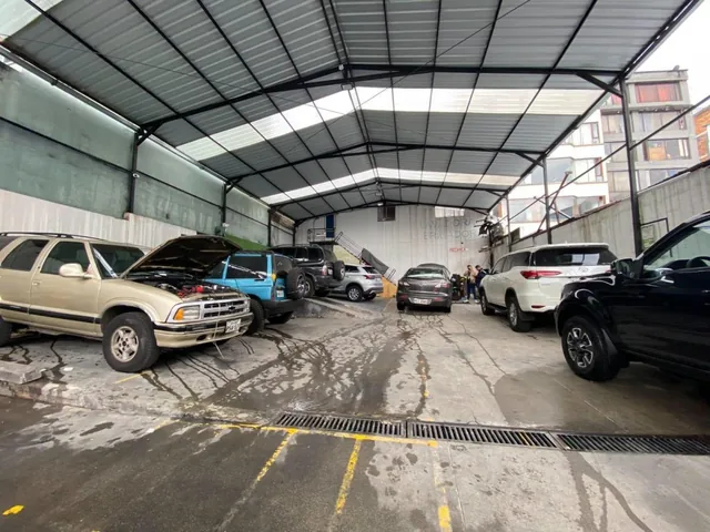 Terreno Comercial 407 m² Iñaquito Sector La Carolina — imagen 2