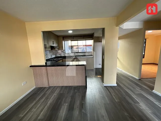 Vendo Casa Rentera 2 Departamentos en #cuenca – Sector Mall de Racar (Cc4063), Azuay — imagen 2