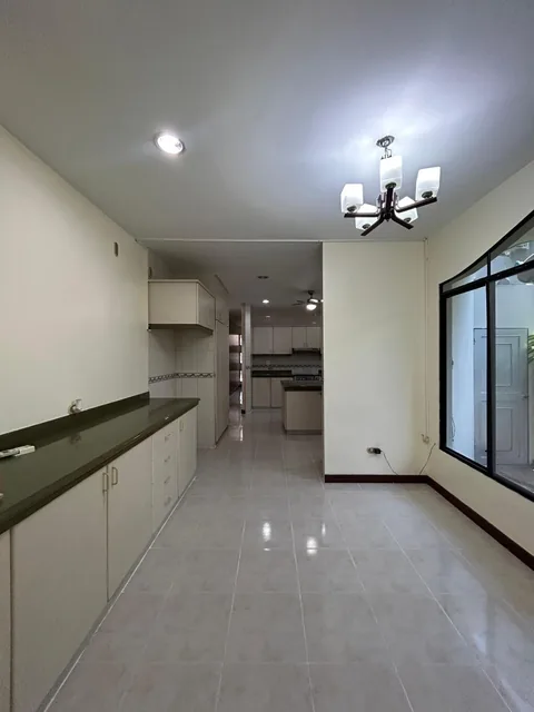 Se Alquila o Vende Amplia Casa en Laguna Club, Guayas — imagen 5