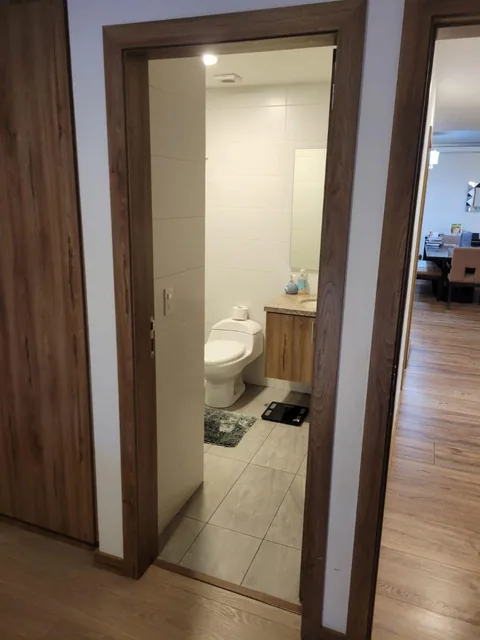 Vendo Departamento de Tres Dormitorio con Balcon en El Sector de La Republica del Salvador — imagen 5
