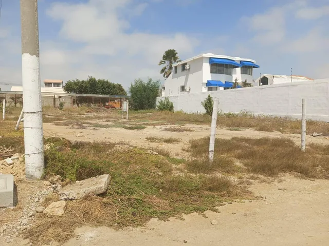 Frente Al Mar en Costa de Oro, El Terreno Perfecto Para Tu Casa de Playa — imagen 3