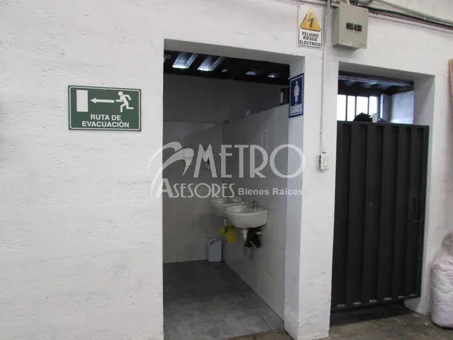 Terreno en Venta 2000 m² Sector Carcelén Industrial — imagen 3